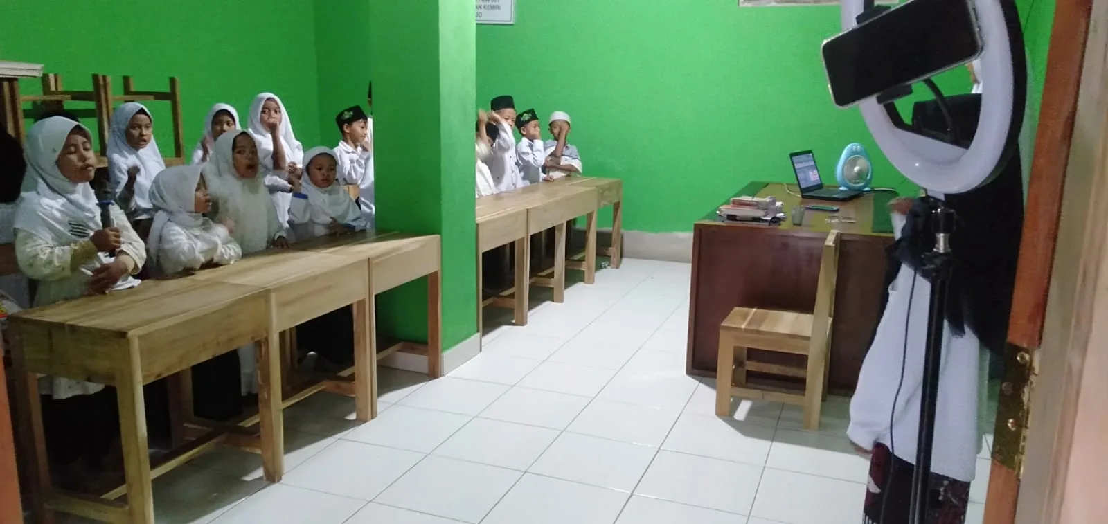 90deec86 6ab6 41a2 824d bc5cc7b2010e